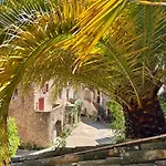 Quiet Street In Old - Terrace, 250m To *