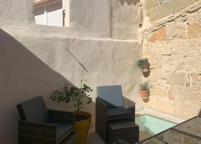 Quiet Street In Old - Terrace, 250m To Mèze